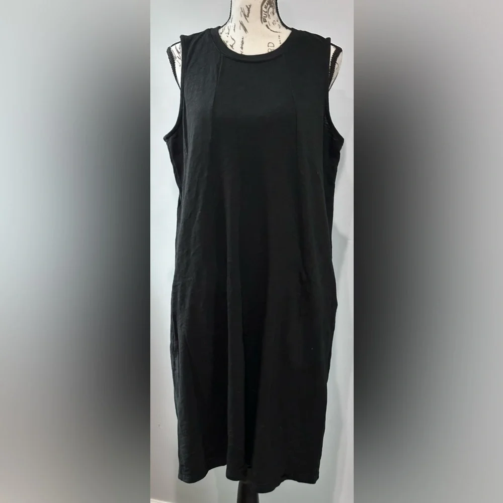 🖤🖤 Sleeveless Black Dress - Size M🖤🖤